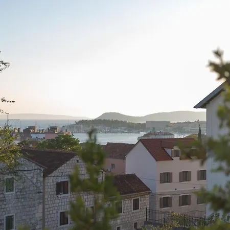 Antique Beautiful In Center With Terrace & Sea View Split