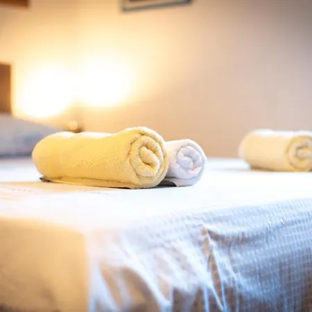 Appartement Antique Beautiful In Center With Terrace & Sea View *