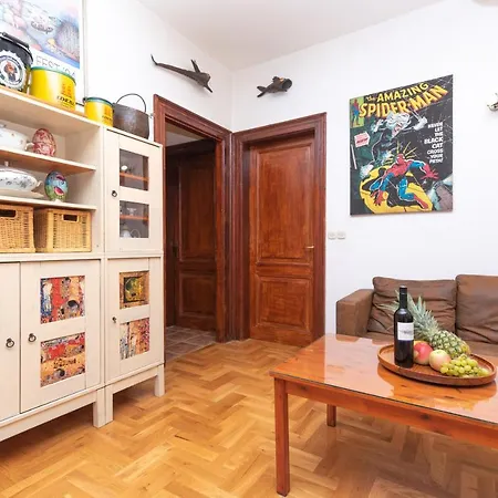 Antique Beautiful In Center With Terrace & Sea View Apartment