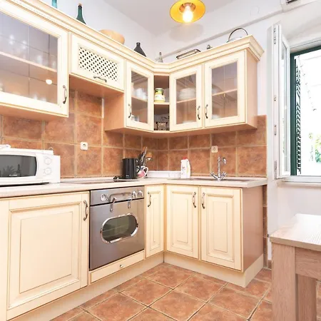 Antique Beautiful In Center With Terrace & Sea View