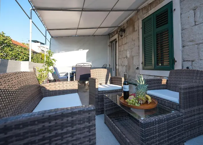 Antique Beautiful In Center With Terrace & Sea View