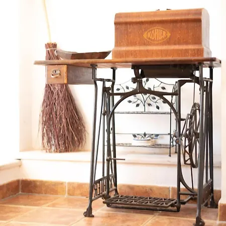 아파트 Antique Beautiful In Center With Terrace & Sea View 스플리트