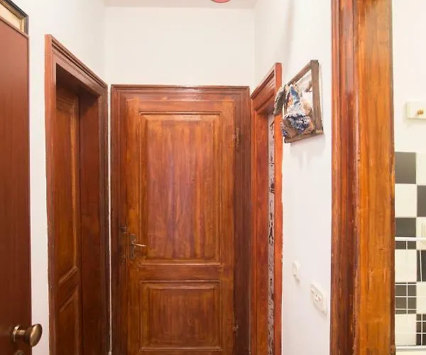 公寓 Antique Beautiful In Center With Terrace & Sea View *